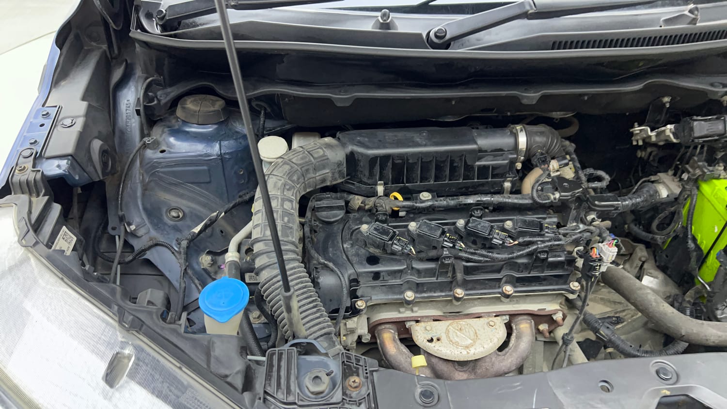 Used 2019 Maruti Suzuki XL6 Alpha MT Petrol Petrol Manual engine ENGINE RIGHT SIDE VIEW