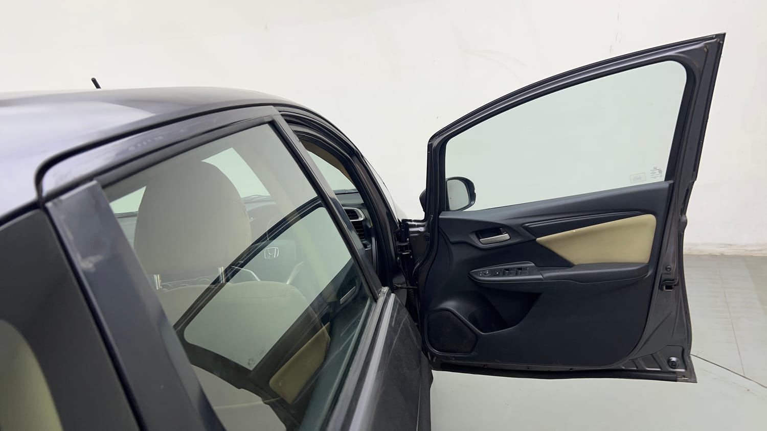 Used 2017 Honda Jazz S Petrol Petrol Manual interior RIGHT FRONT DOOR OPEN VIEW