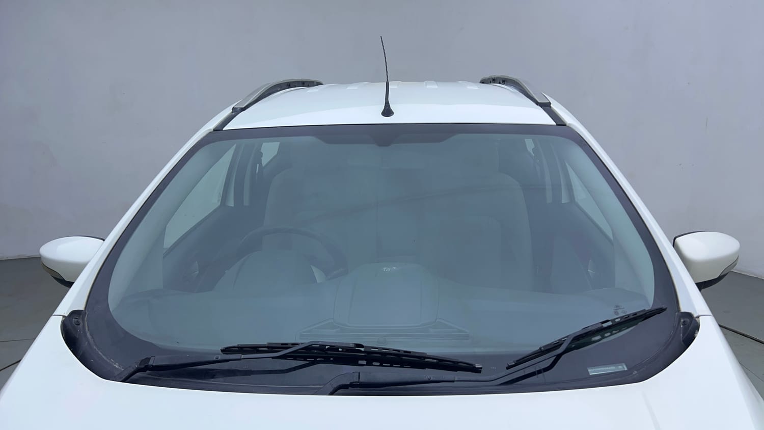 Used 2016 Ford EcoSport Titanium 1.5L Ti-VCT AT Petrol Automatic exterior FRONT WINDSHIELD VIEW