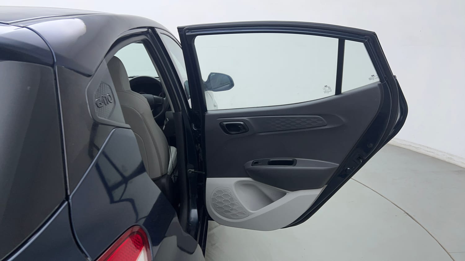 Used 2021 Hyundai Grand i10 Nios Magna 1.2 Kappa VTVT Petrol Manual interior RIGHT REAR DOOR OPEN VIEW