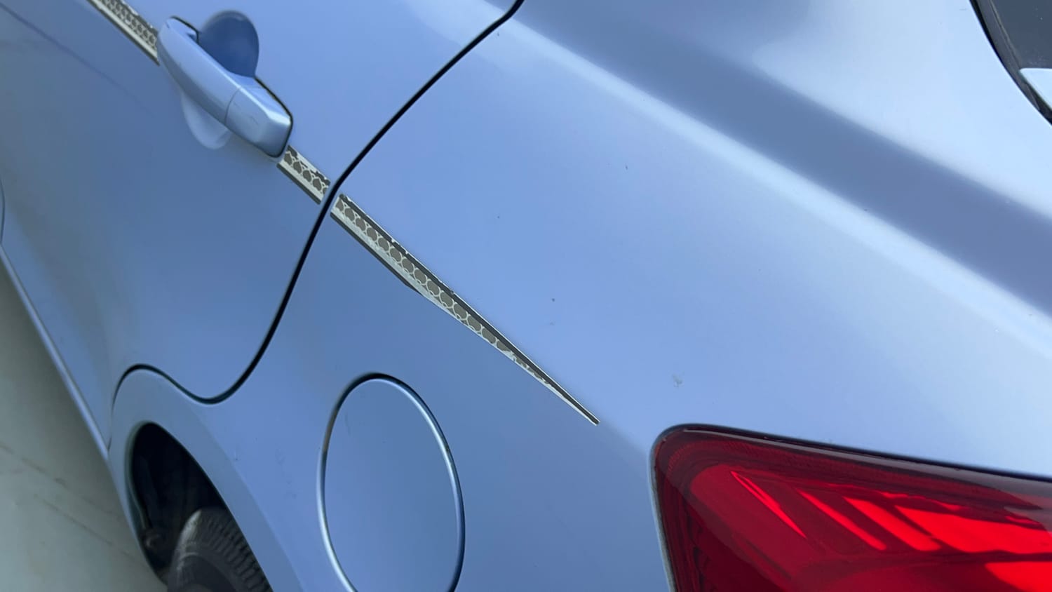 Used 2015 Maruti Suzuki Swift Dzire VXI Petrol Manual dents MINOR SCRATCH