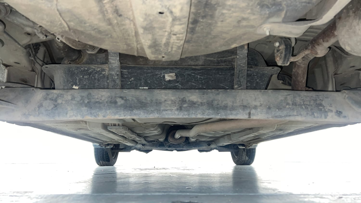 Used 2018 Hyundai Grand i10 Magna 1.2 Kappa VTVT Petrol Manual extra REAR UNDERBODY VIEW (TAKEN FROM REAR)