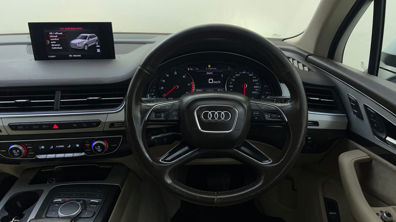Used 2018 Audi Q7 45 TFSI Premium Plus Petrol Automatic interior STEERING VIEW
