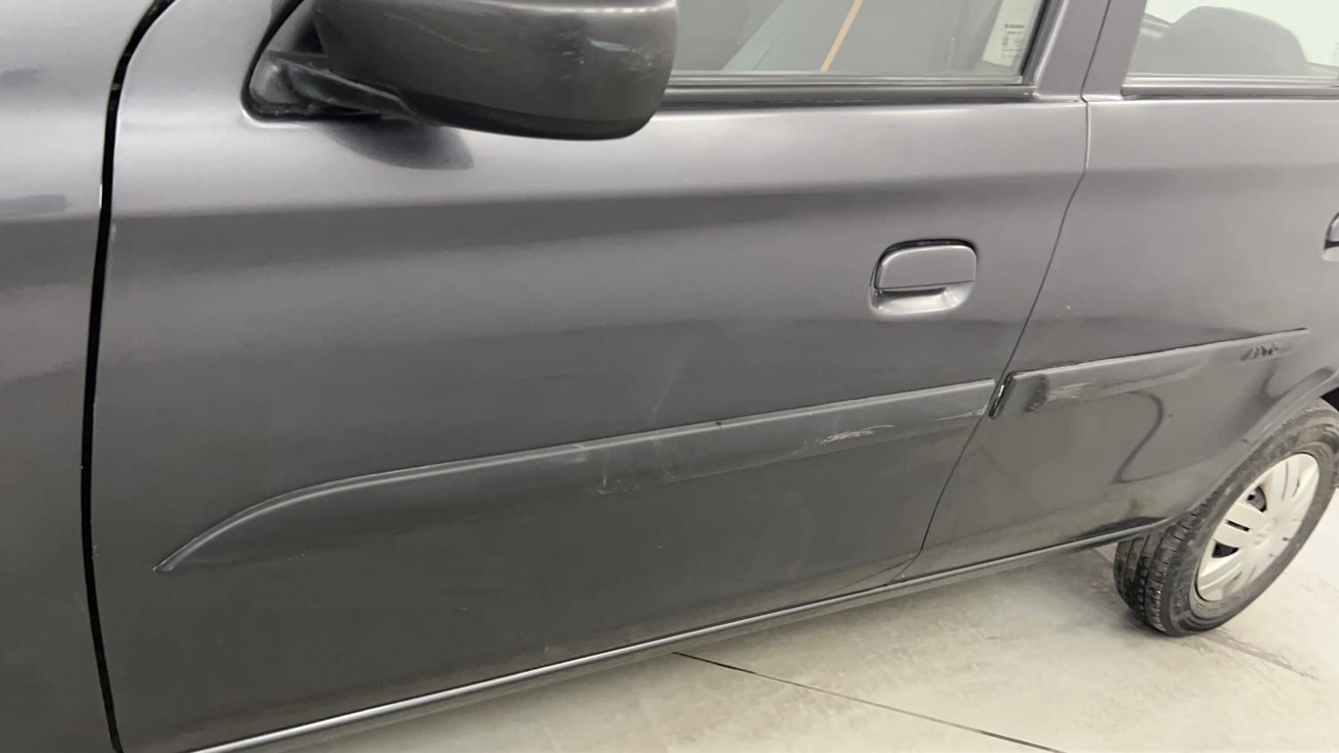 Used 2019 Maruti Suzuki Alto 800 VXi Petrol Manual dents MINOR SCRATCH