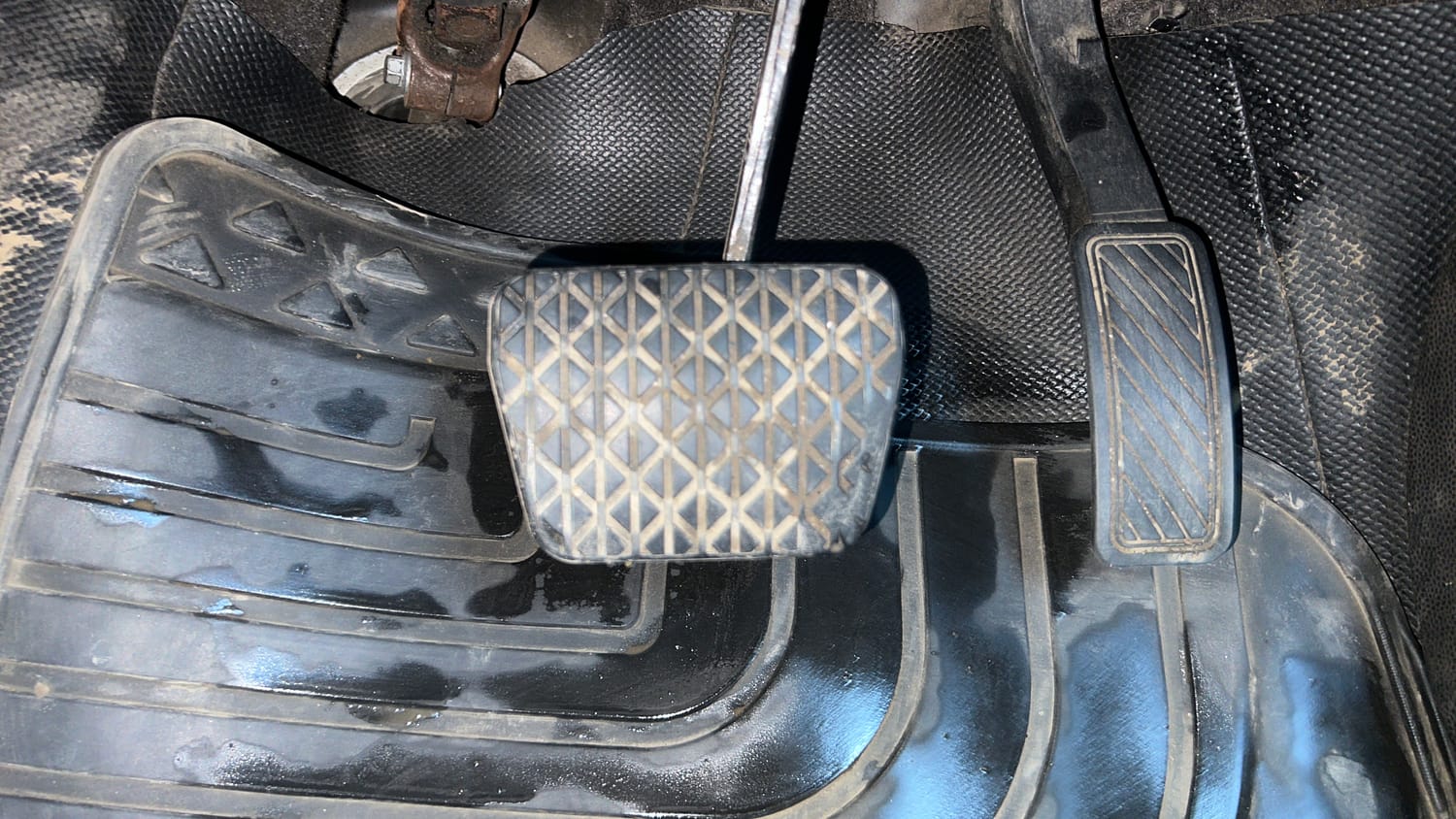 Used 2016 Ford EcoSport Titanium 1.5L Ti-VCT AT Petrol Automatic interior PEDALS VIEW