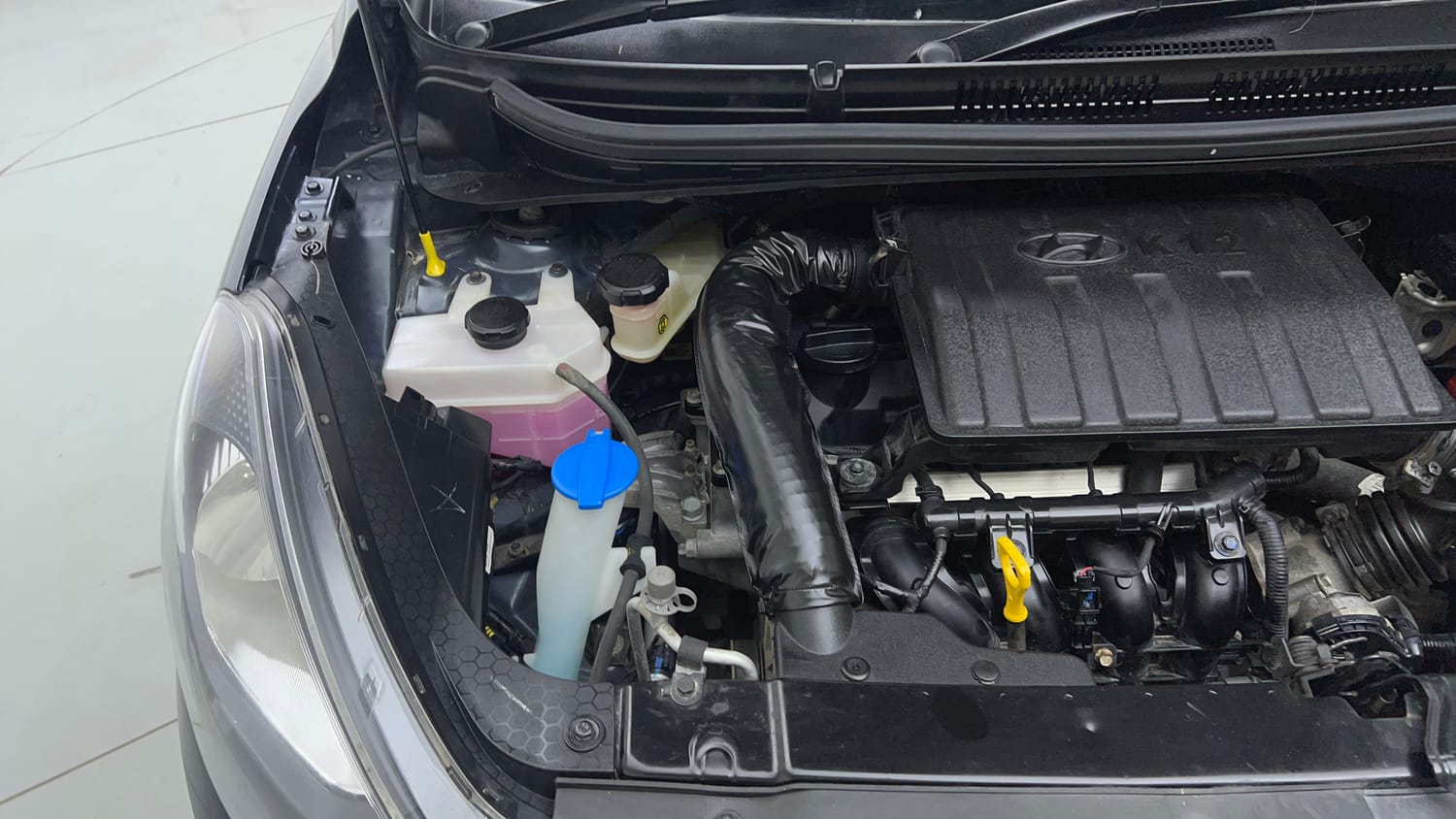 Used 2021 Hyundai Grand i10 Nios Magna 1.2 Kappa VTVT Petrol Manual engine ENGINE RIGHT SIDE VIEW