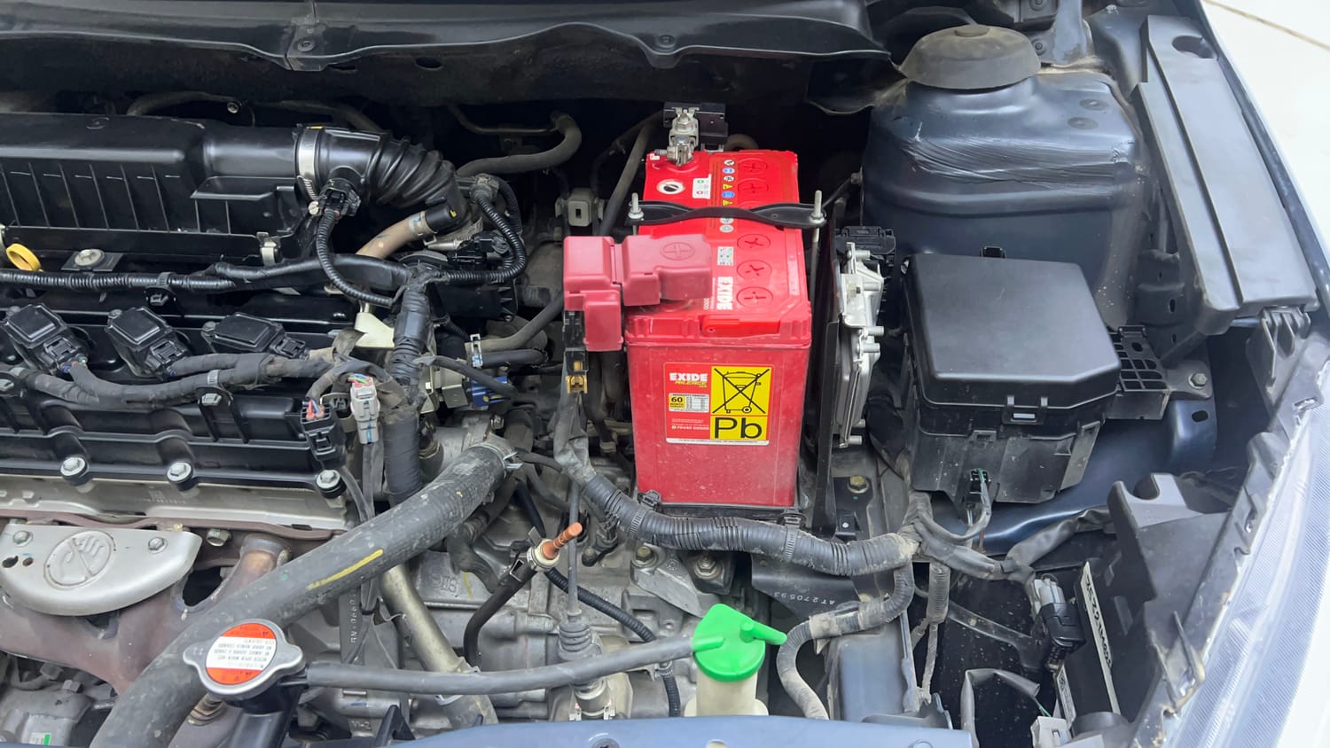 Used 2019 Maruti Suzuki Ciaz Alpha Hybrid 1.5 AT Petrol Automatic engine ENGINE LEFT SIDE VIEW