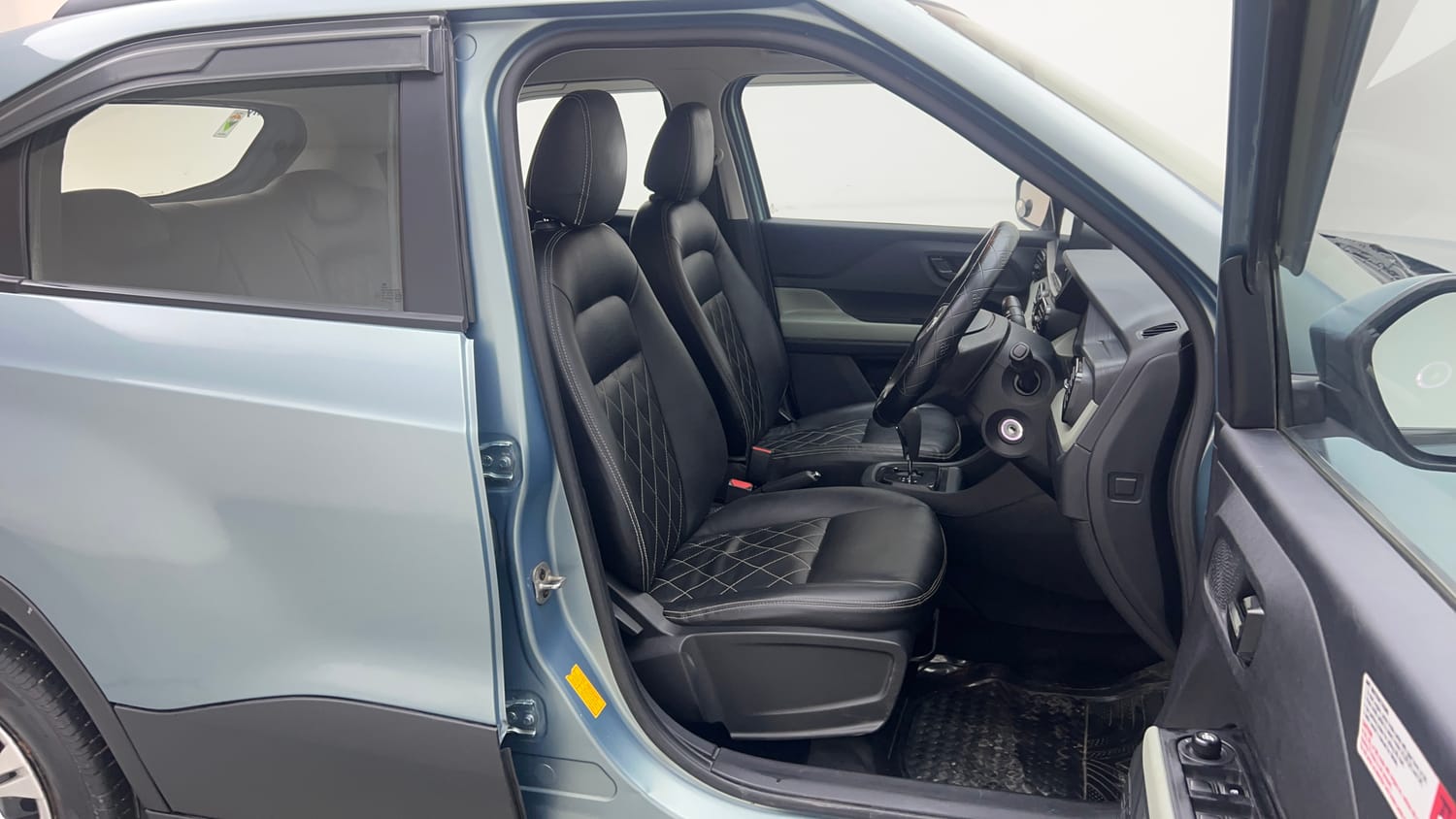 Used 2021 Tata Punch Adventure AMT Petrol Automatic interior RIGHT SIDE FRONT DOOR CABIN VIEW