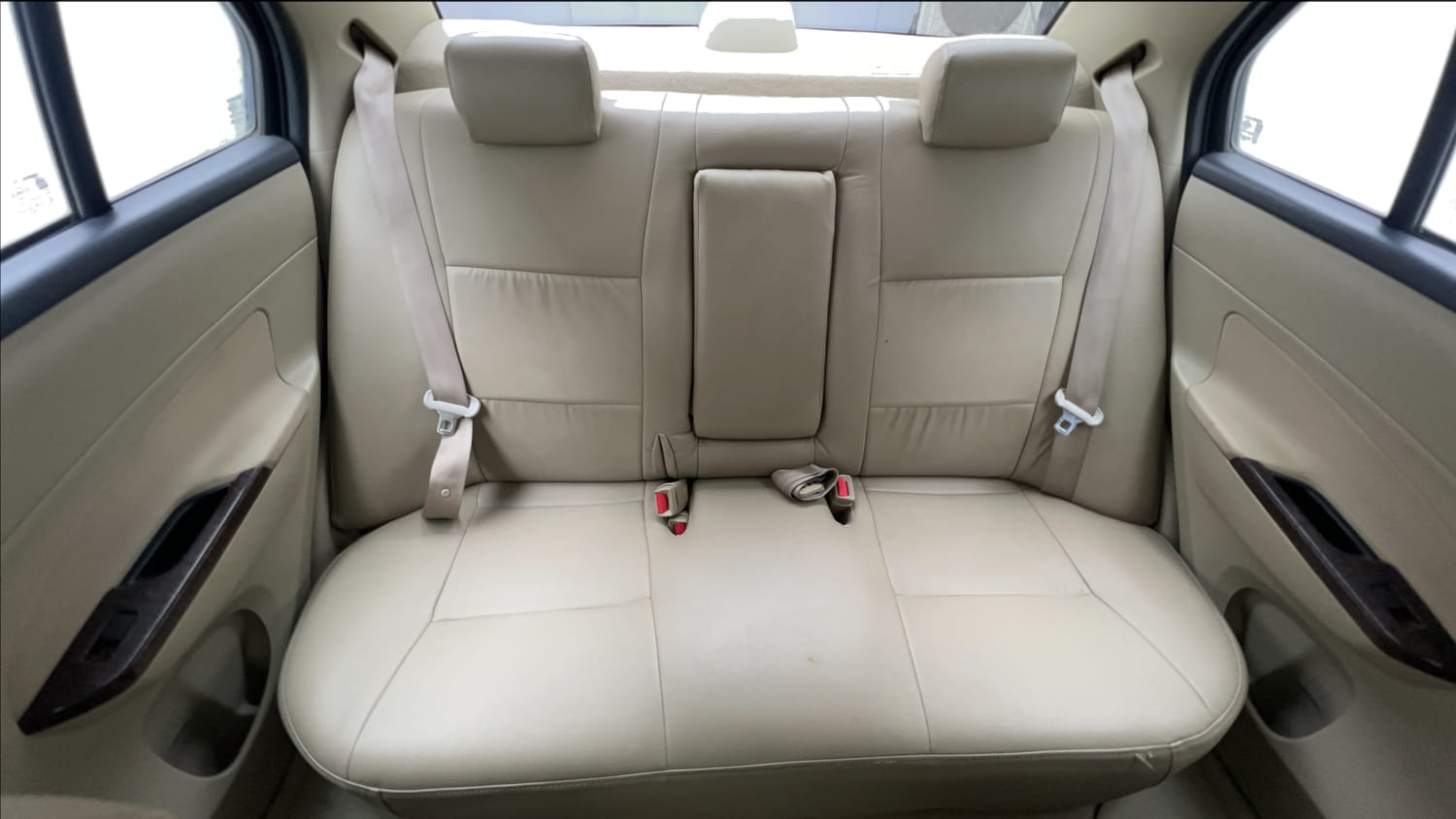 Used 2015 Maruti Suzuki Swift Dzire VXI Petrol Manual interior REAR SEAT CONDITION VIEW