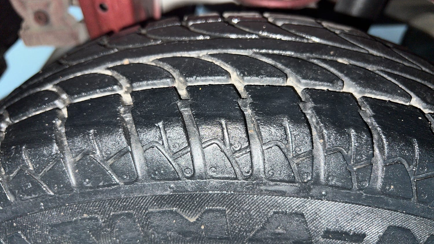 Used 2015 Maruti Suzuki Alto K10 VXi Petrol Manual tyres RIGHT REAR TYRE TREAD VIEW