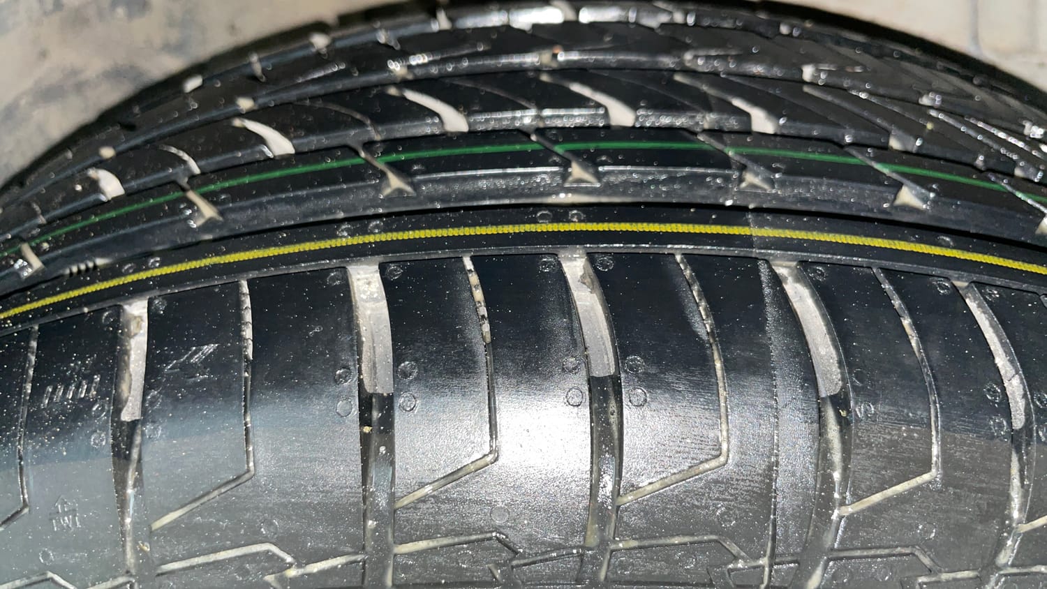 Used 2018 Tata Nexon XZ Plus Diesel Diesel Manual tyres RIGHT REAR TYRE TREAD VIEW