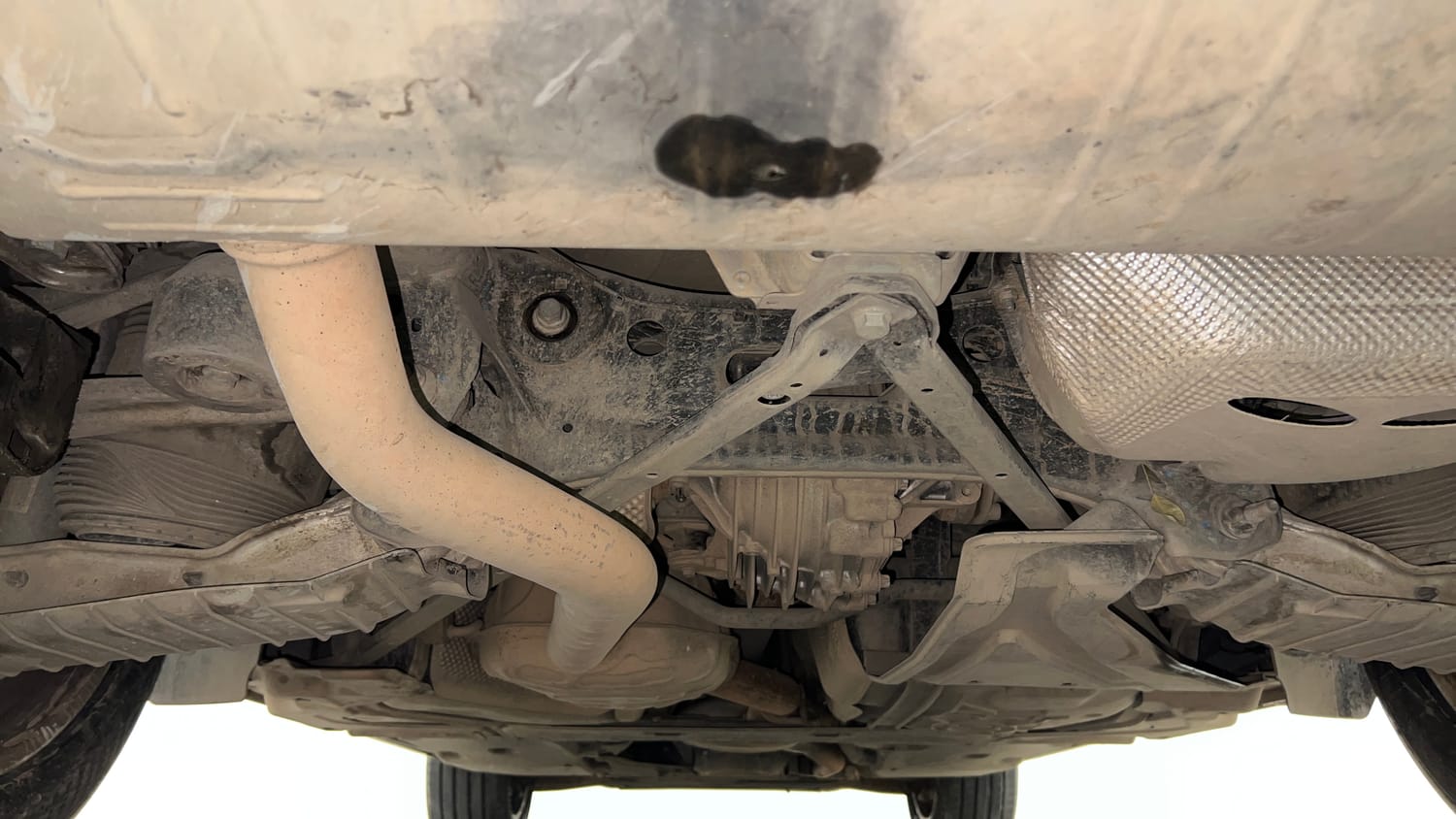 Used 2018 Audi Q7 45 TFSI Premium Plus Petrol Automatic extra REAR UNDERBODY VIEW (TAKEN FROM REAR)
