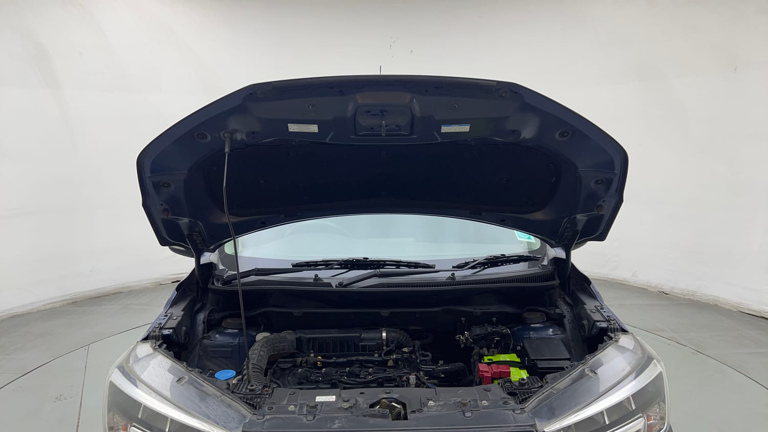 Used 2019 Maruti Suzuki XL6 Alpha MT Petrol Petrol Manual engine ENGINE & BONNET OPEN FRONT VIEW