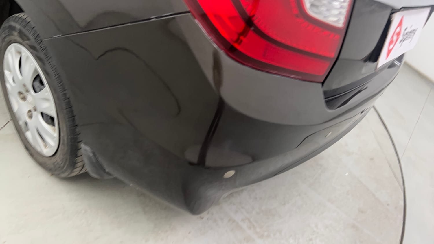 Used 2018 Honda Amaze 1.2 S i-VTEC Opt Petrol Manual dents MINOR SCRATCH