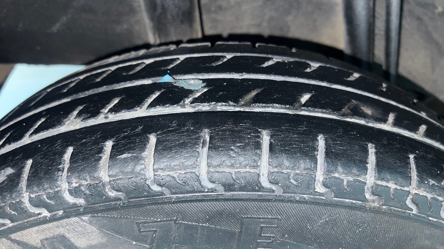 Used 2017 Datsun Redi-GO S Petrol Manual tyres RIGHT REAR TYRE TREAD VIEW