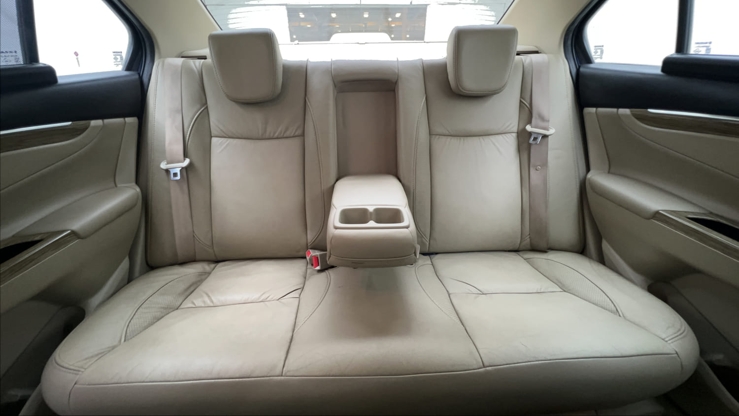Used 2019 Maruti Suzuki Ciaz Alpha Hybrid 1.5 AT Petrol Automatic interior REAR SEAT CONDITION VIEW