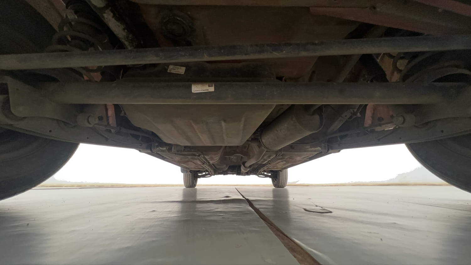 Used 2022 Maruti Suzuki Alto 800 LXi (O) Petrol Manual extra REAR UNDERBODY VIEW (TAKEN FROM REAR)