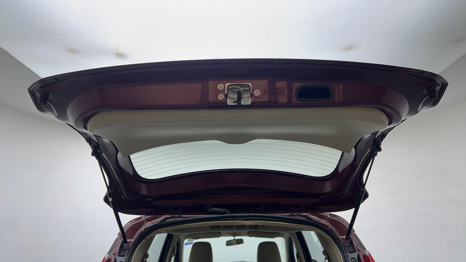 Used 2019 Maruti Suzuki New Ertiga ZXi Petrol Manual interior DICKY DOOR OPEN VIEW