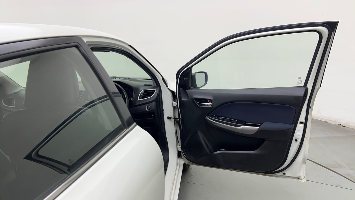 Used 2021 Maruti Suzuki Baleno Zeta Petrol Manual interior RIGHT FRONT DOOR OPEN VIEW