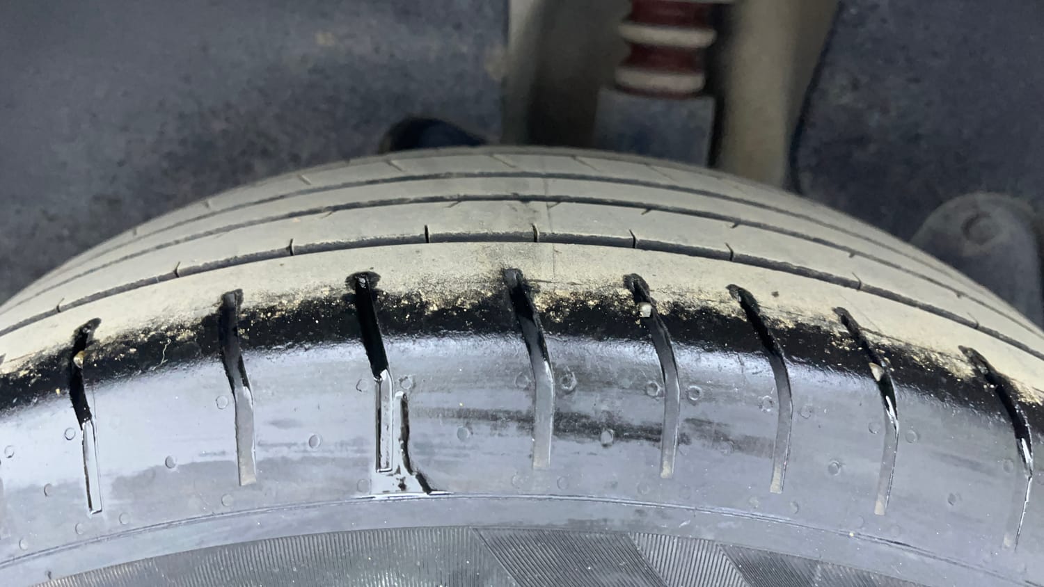 Used 2022 Hyundai Creta S 1.5 Petrol iMT Petrol Manual tyres LEFT REAR TYRE TREAD VIEW