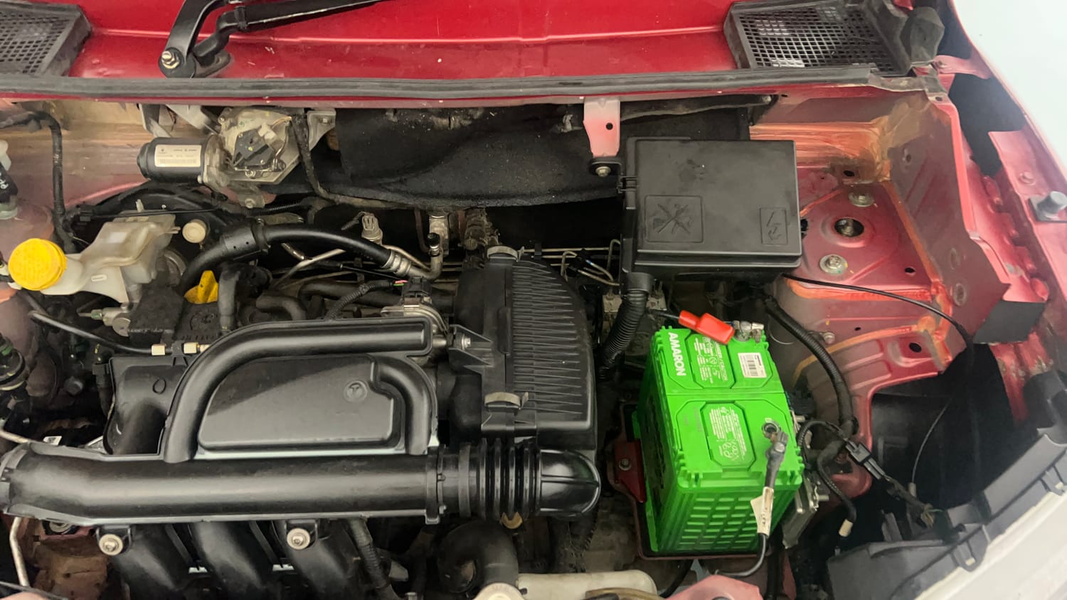 Used 2020 Renault Kwid RXL Petrol Manual engine ENGINE LEFT SIDE VIEW