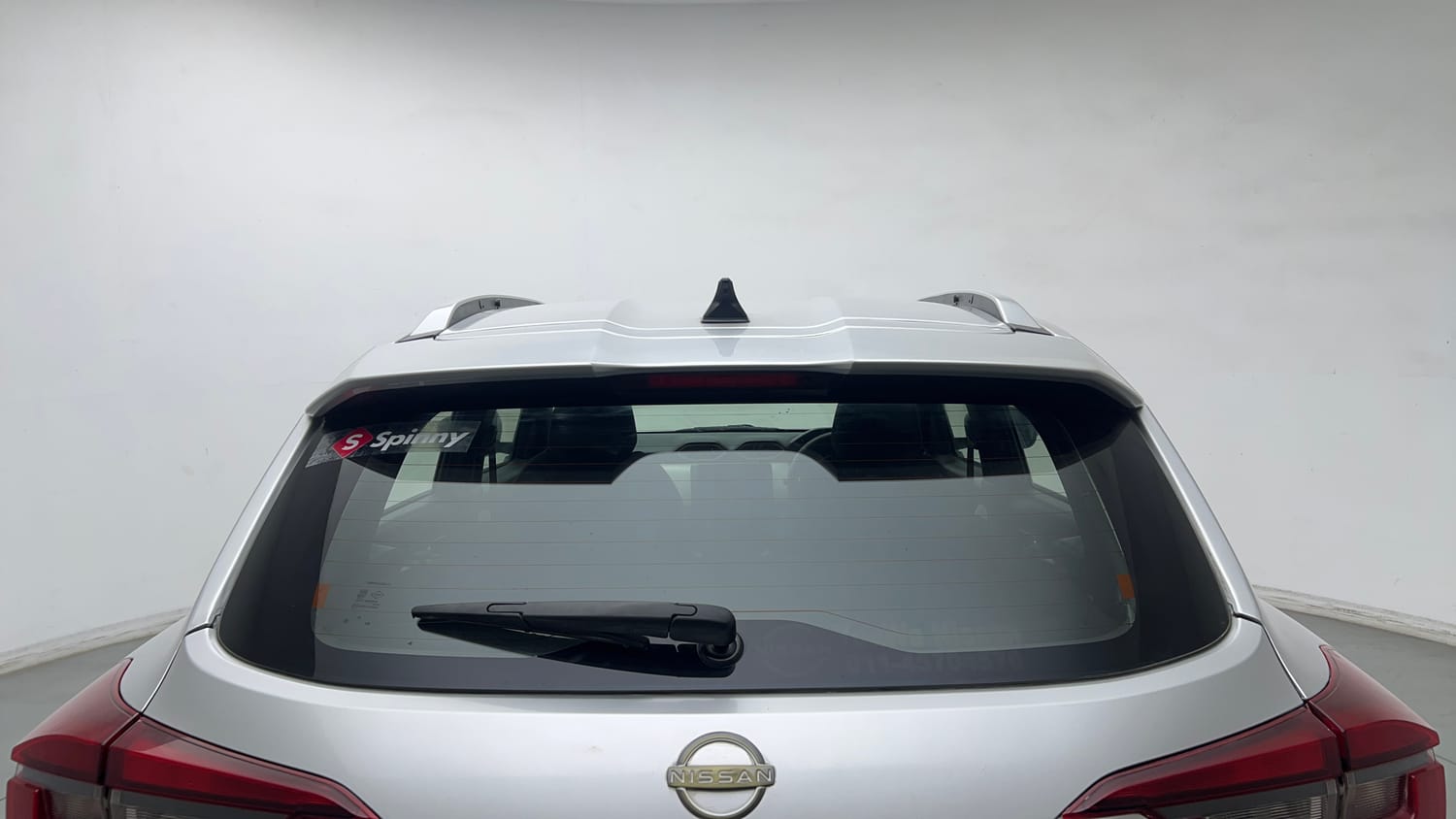 Used 2021 Nissan Magnite XL Petrol Manual exterior BACK WINDSHIELD VIEW