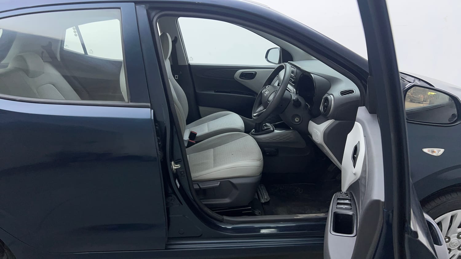 Used 2021 Hyundai Grand i10 Nios Magna 1.2 Kappa VTVT Petrol Manual interior RIGHT SIDE FRONT DOOR CABIN VIEW