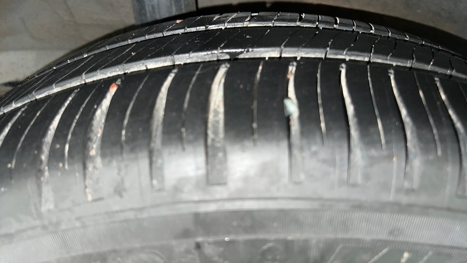 Used 2018 Honda City V Petrol Petrol Manual tyres RIGHT REAR TYRE TREAD VIEW