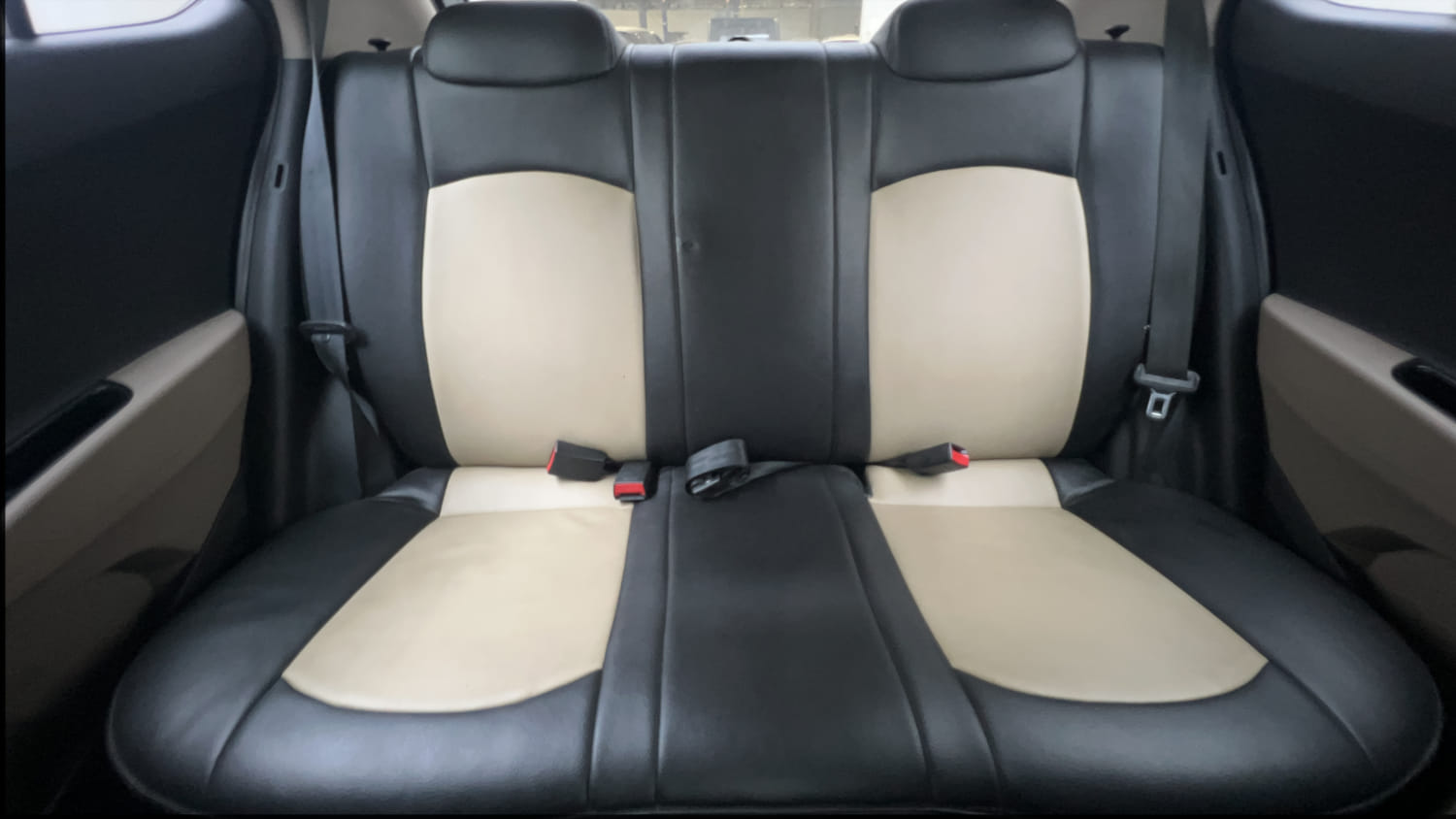 Used 2014 Hyundai Grand i10 Sportz AT 1.2 Kappa VTVT Petrol Automatic interior REAR SEAT CONDITION VIEW