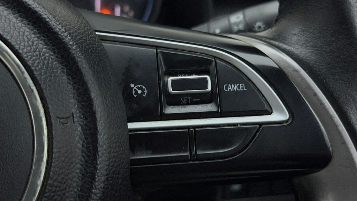 Used 2019 Maruti Suzuki XL6 Alpha MT Petrol Petrol Manual top_features Cruise control