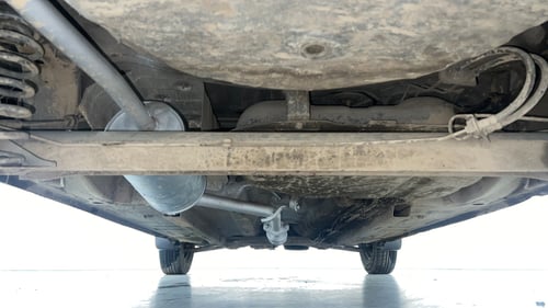 Used 2018 Renault Kwid 1.0 RXT AMT Opt Petrol Automatic extra REAR UNDERBODY VIEW (TAKEN FROM REAR)