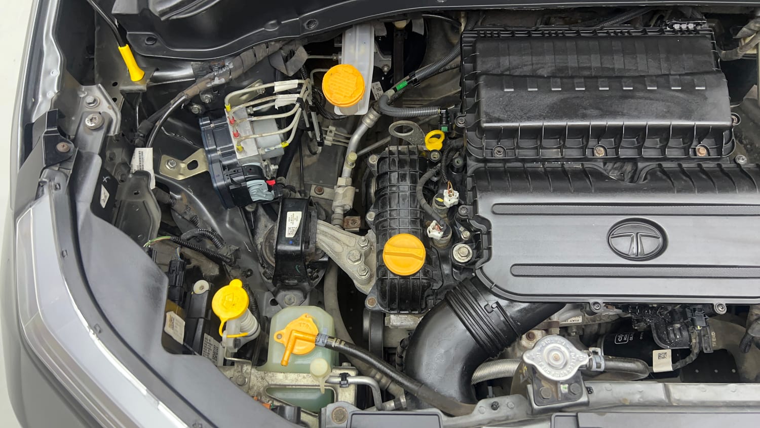 Used 2022 Tata Punch Pure MT Petrol Manual engine ENGINE RIGHT SIDE VIEW