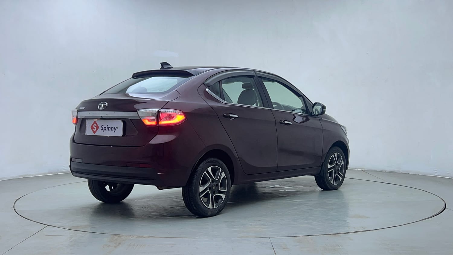 Used 2022 Tata Tigor XZA Plus Petrol Automatic exterior RIGHT REAR CORNER VIEW
