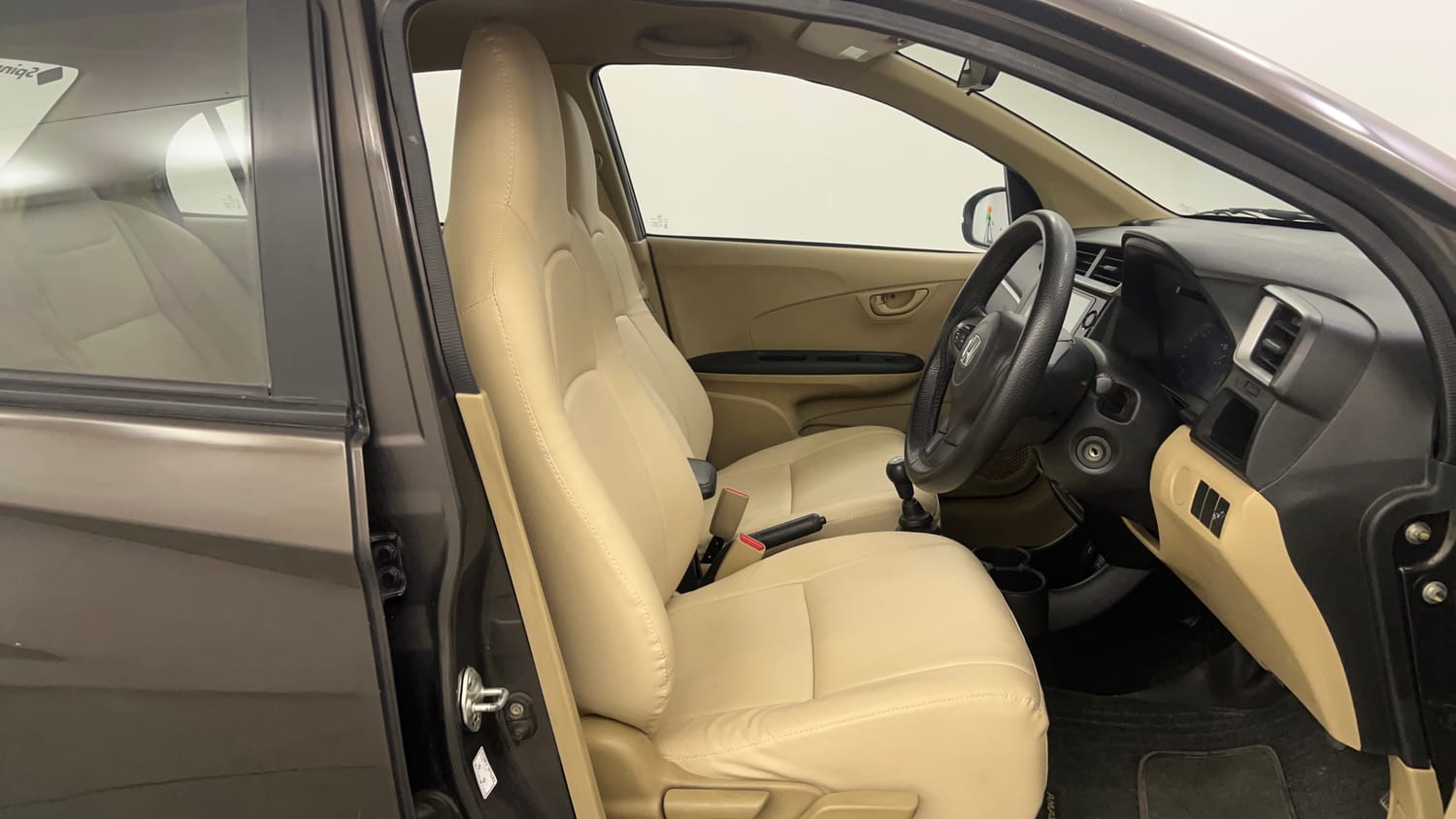 Used 2018 Honda Amaze 1.2 S i-VTEC Opt Petrol Manual interior RIGHT SIDE FRONT DOOR CABIN VIEW