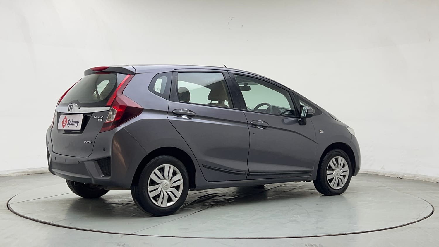 Used 2017 Honda Jazz S Petrol Petrol Manual exterior RIGHT REAR CORNER VIEW