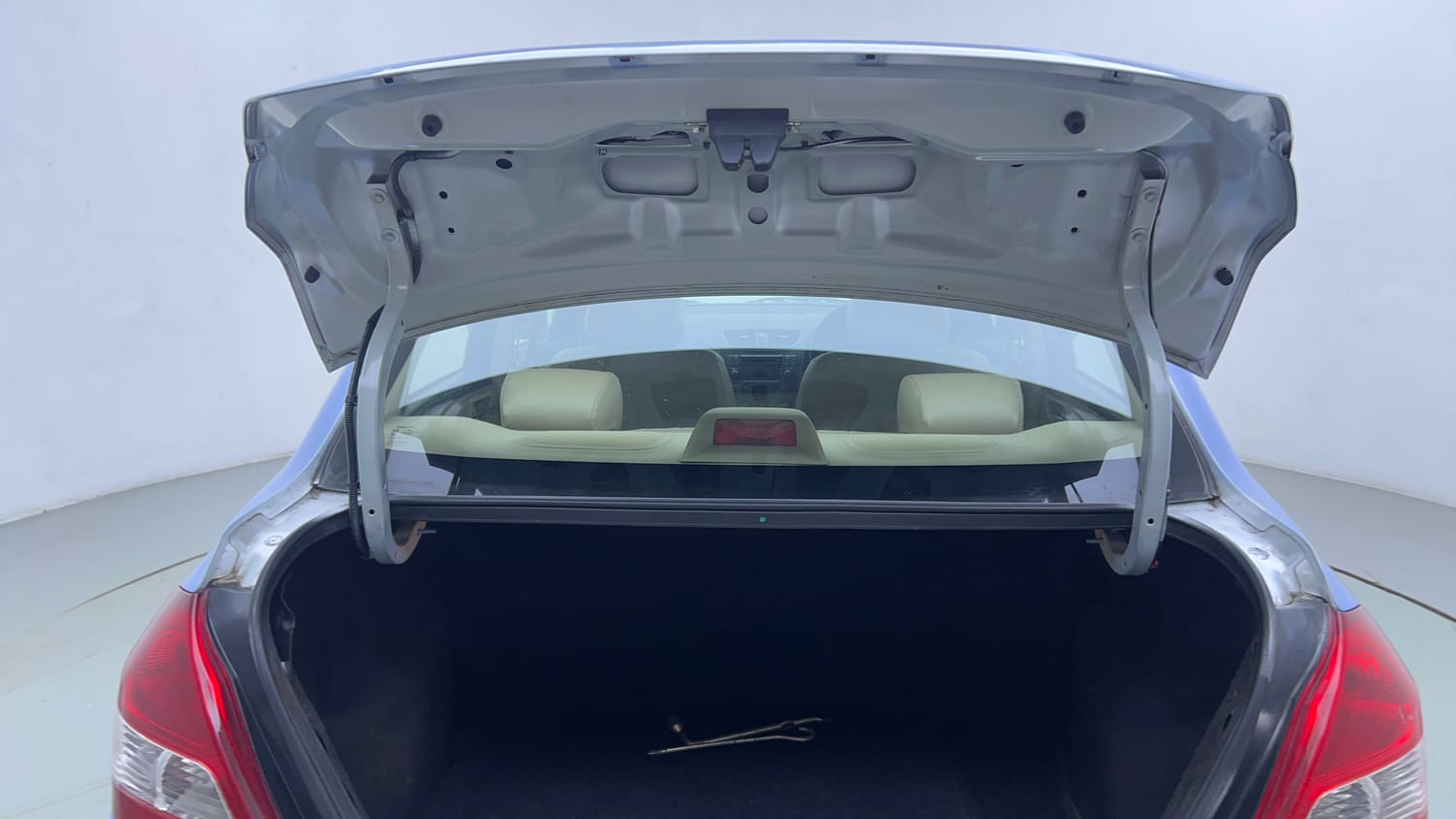 Used 2015 Maruti Suzuki Swift Dzire VXI Petrol Manual interior DICKY DOOR OPEN VIEW