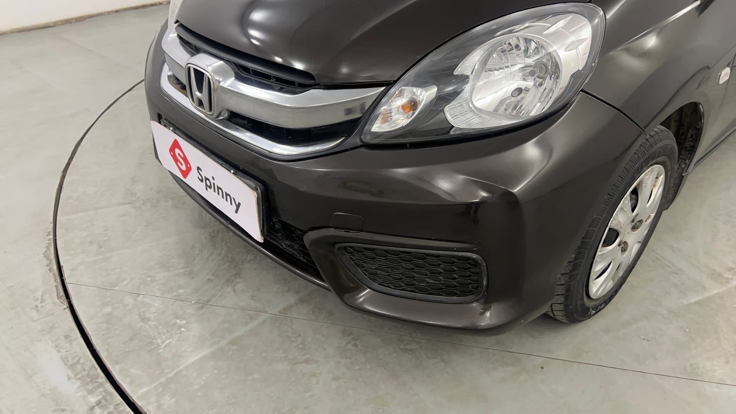 Used 2018 Honda Amaze 1.2 S i-VTEC Opt Petrol Manual dents MINOR SCRATCH