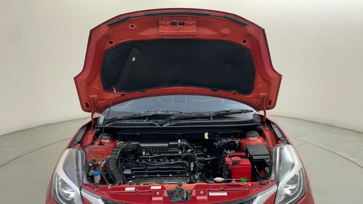 Used 2019 Maruti Suzuki Baleno Zeta Petrol Manual engine ENGINE & BONNET OPEN FRONT VIEW