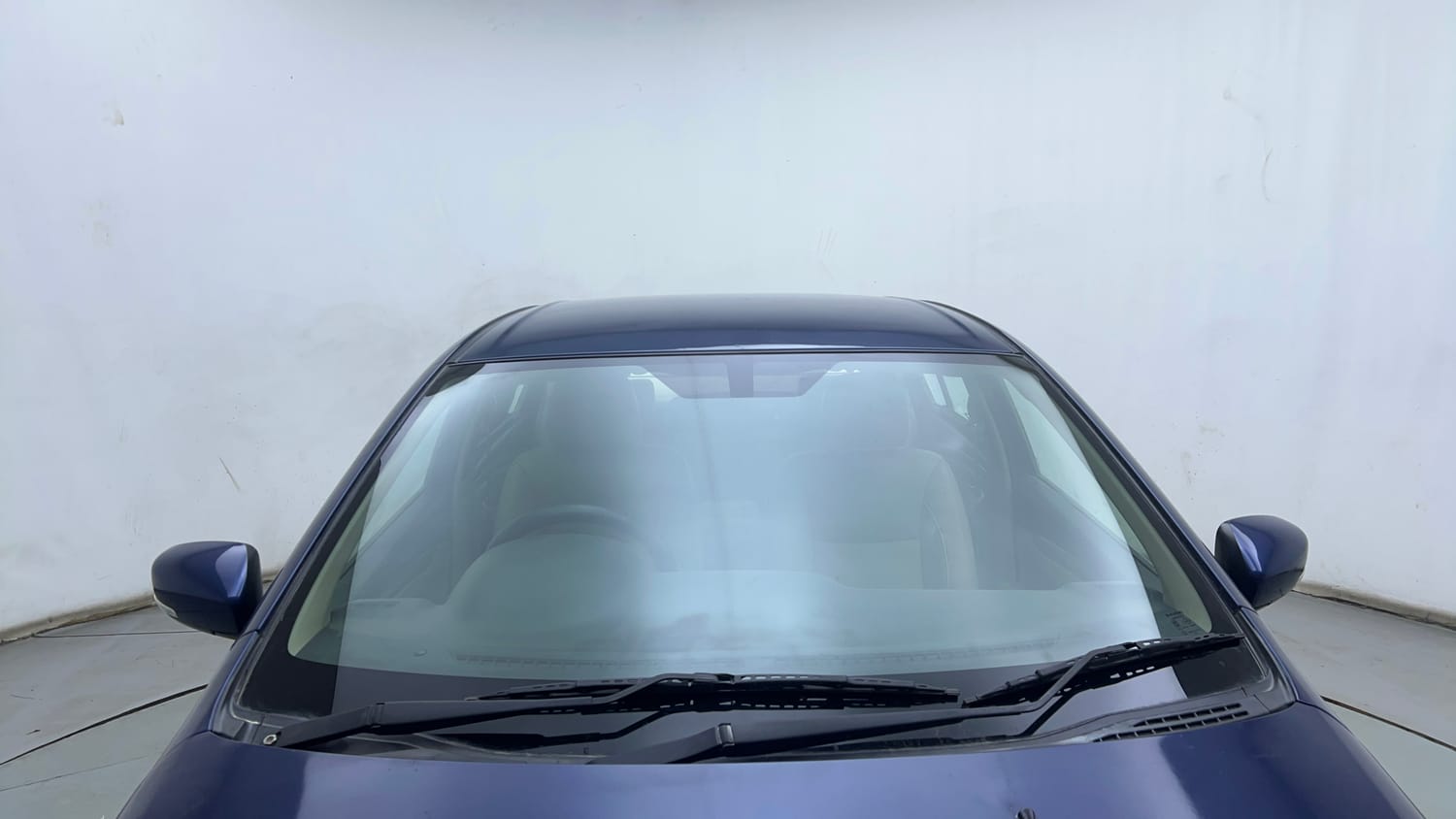 Used 2019 Maruti Suzuki Ciaz Alpha Hybrid 1.5 AT Petrol Automatic exterior FRONT WINDSHIELD VIEW