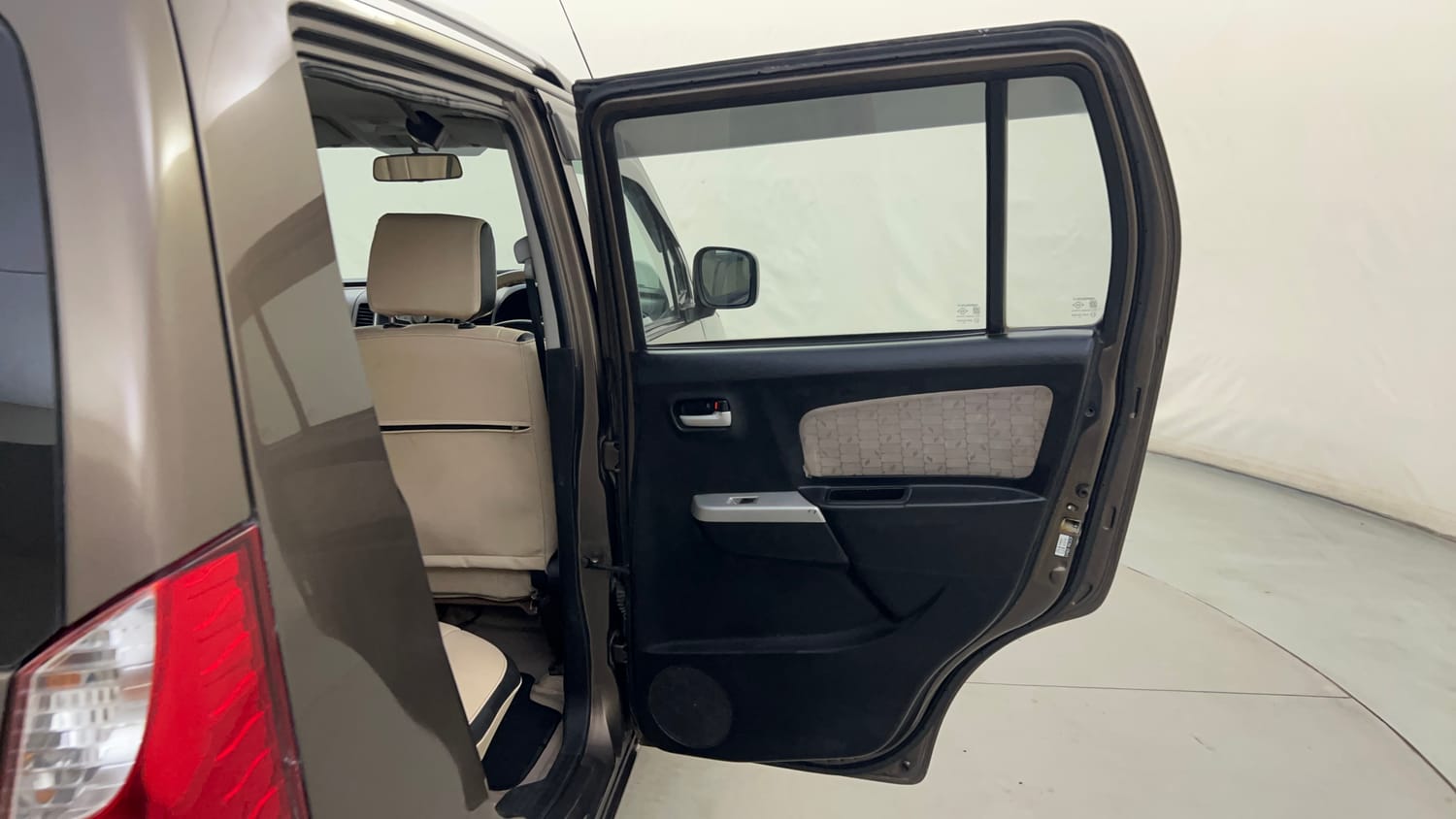Used 2013 Maruti Suzuki Wagon R VXI Petrol Manual interior RIGHT REAR DOOR OPEN VIEW