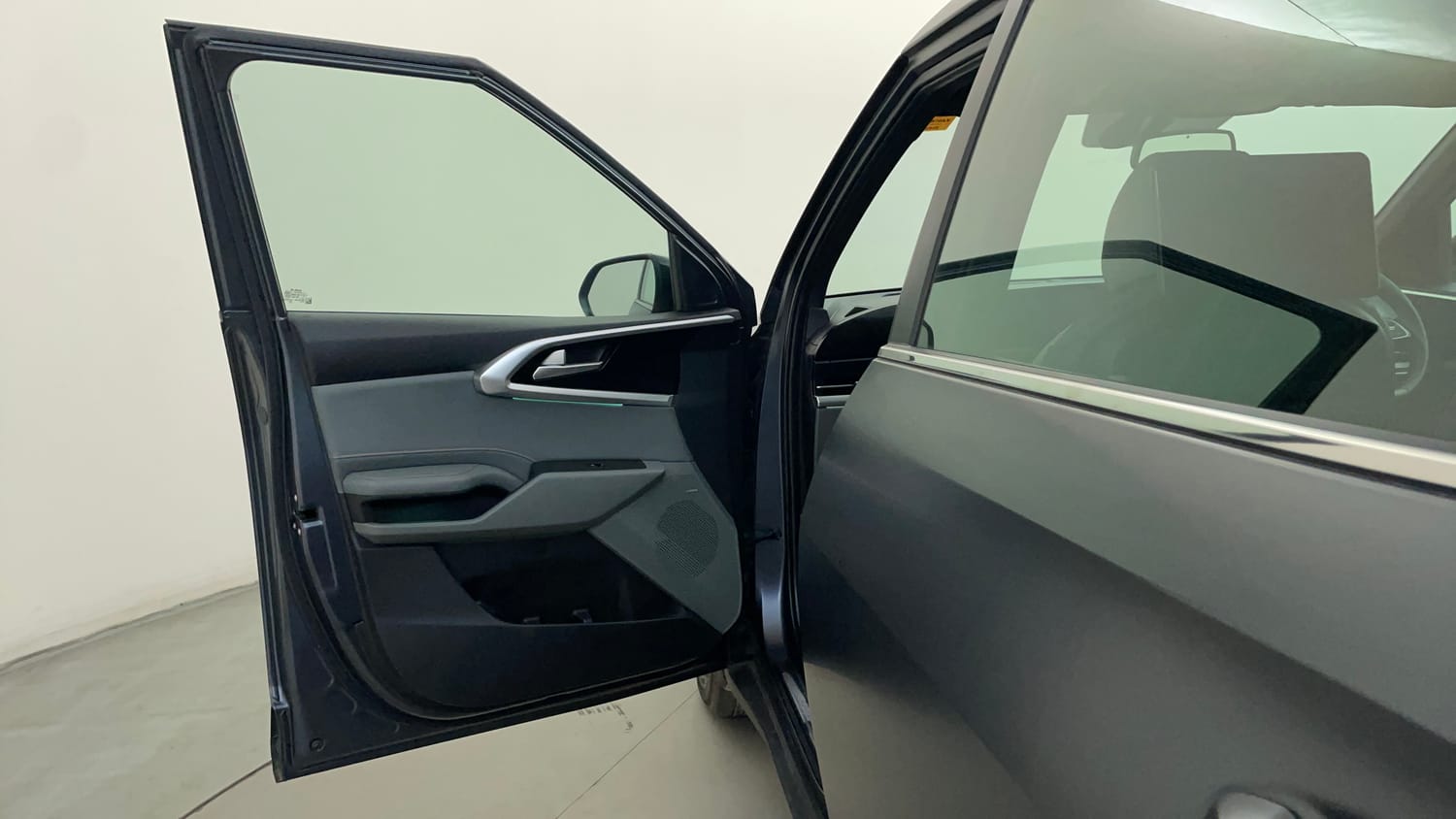 Used 2024 Kia Carens X Line 1.5 Diesel AT 6 STR Diesel Automatic interior LEFT FRONT DOOR OPEN VIEW