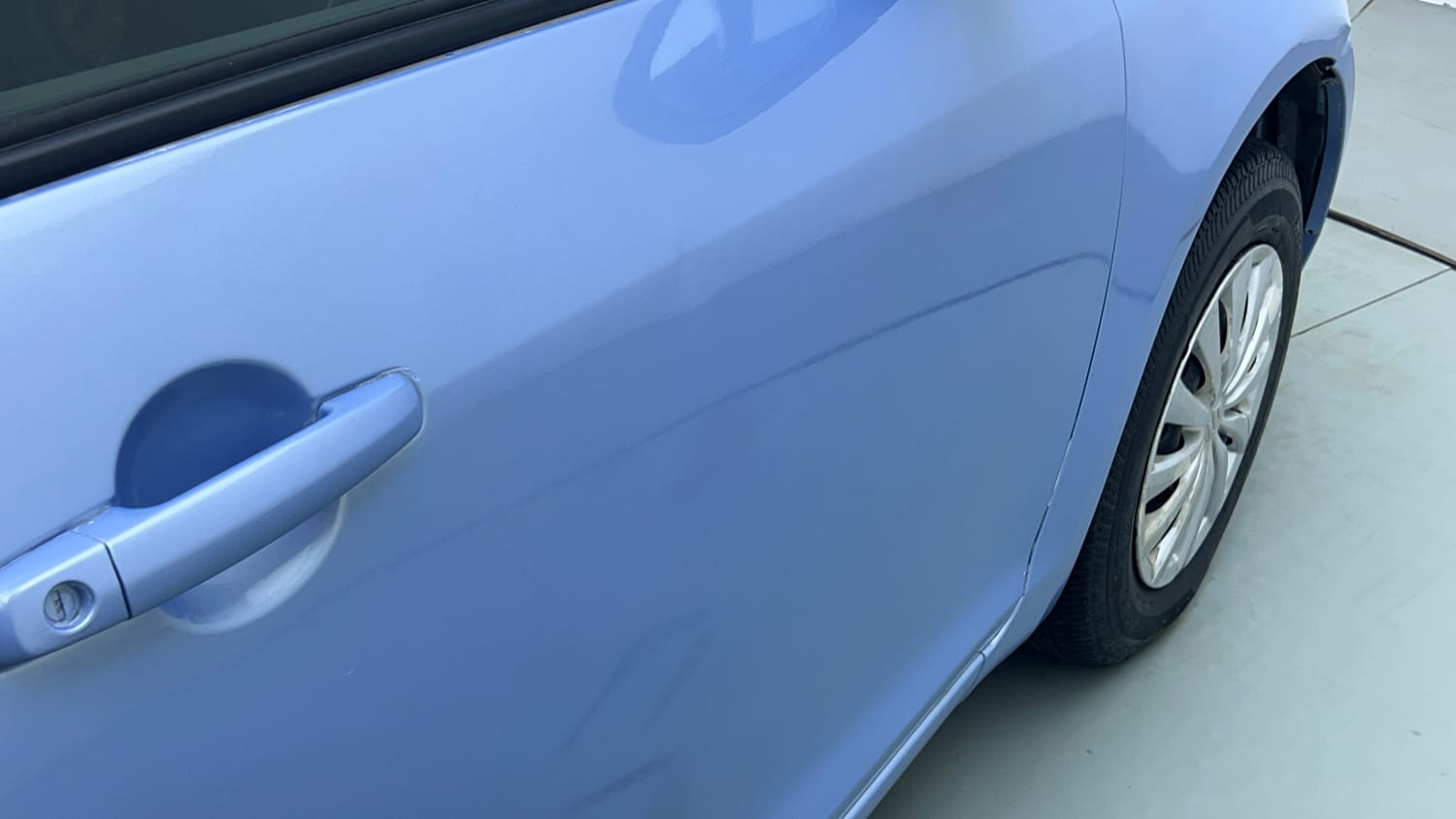 Used 2015 Maruti Suzuki Swift Dzire VXI Petrol Manual dents MINOR DENT