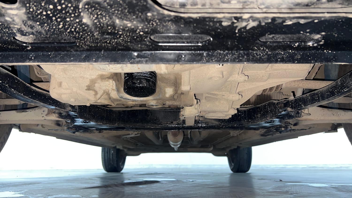 Used 2021 Nissan Magnite XL Petrol Manual extra FRONT LEFT UNDERBODY VIEW