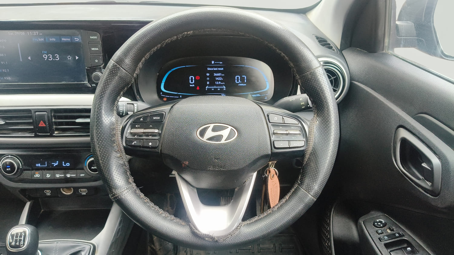 Used 2024 Hyundai Exter SX 1.2 MT Petrol Manual interior STEERING VIEW