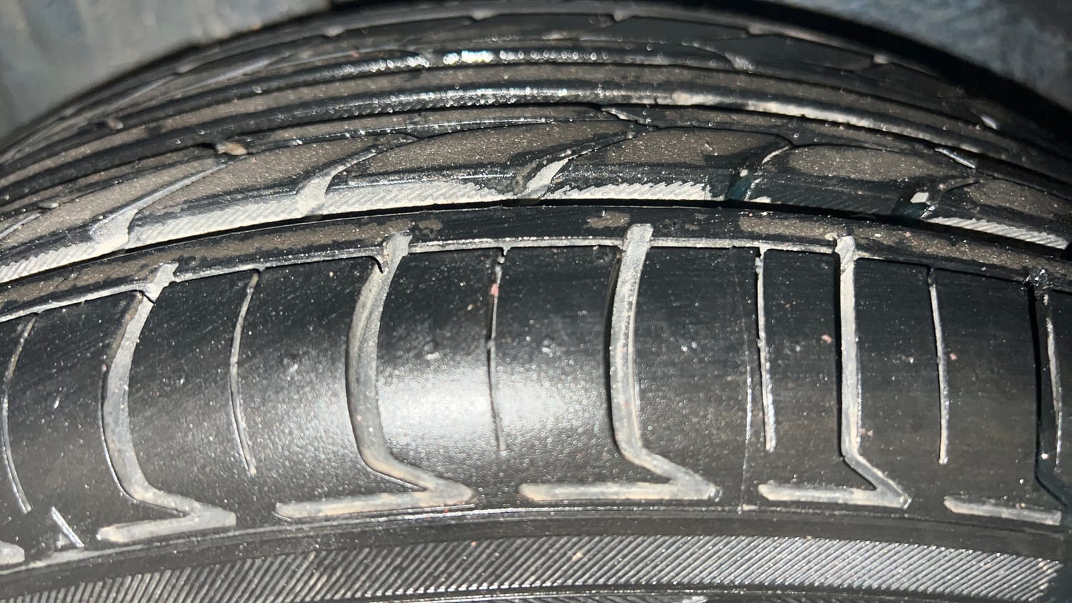 Used 2022 Maruti Suzuki Ignis Delta 1.2 MT Petrol Manual tyres RIGHT REAR TYRE TREAD VIEW