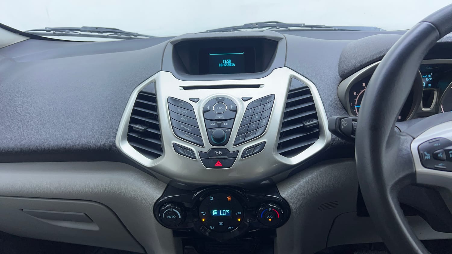 Used 2016 Ford EcoSport Titanium 1.5L Ti-VCT AT Petrol Automatic interior MUSIC SYSTEM & AC CONTROL VIEW