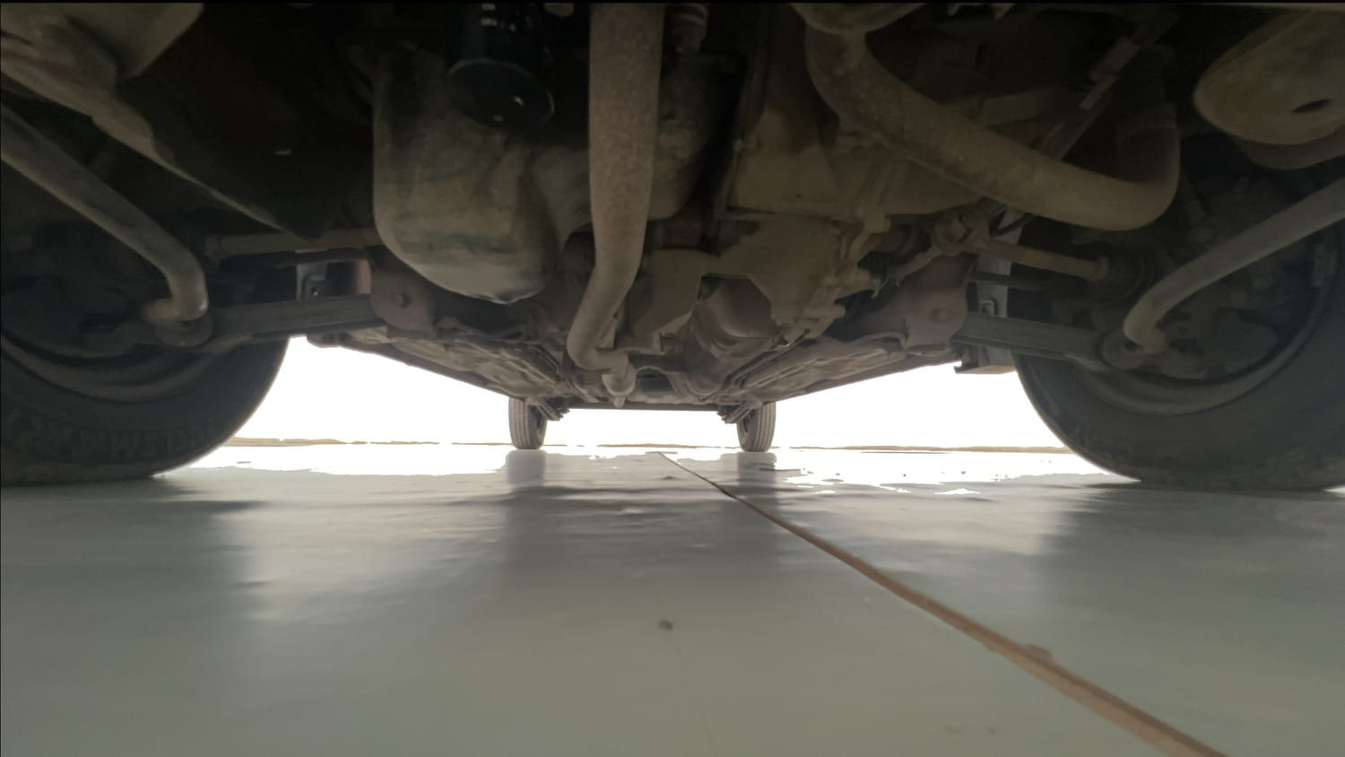 Used 2022 Maruti Suzuki Alto 800 LXi (O) Petrol Manual extra FRONT LEFT UNDERBODY VIEW
