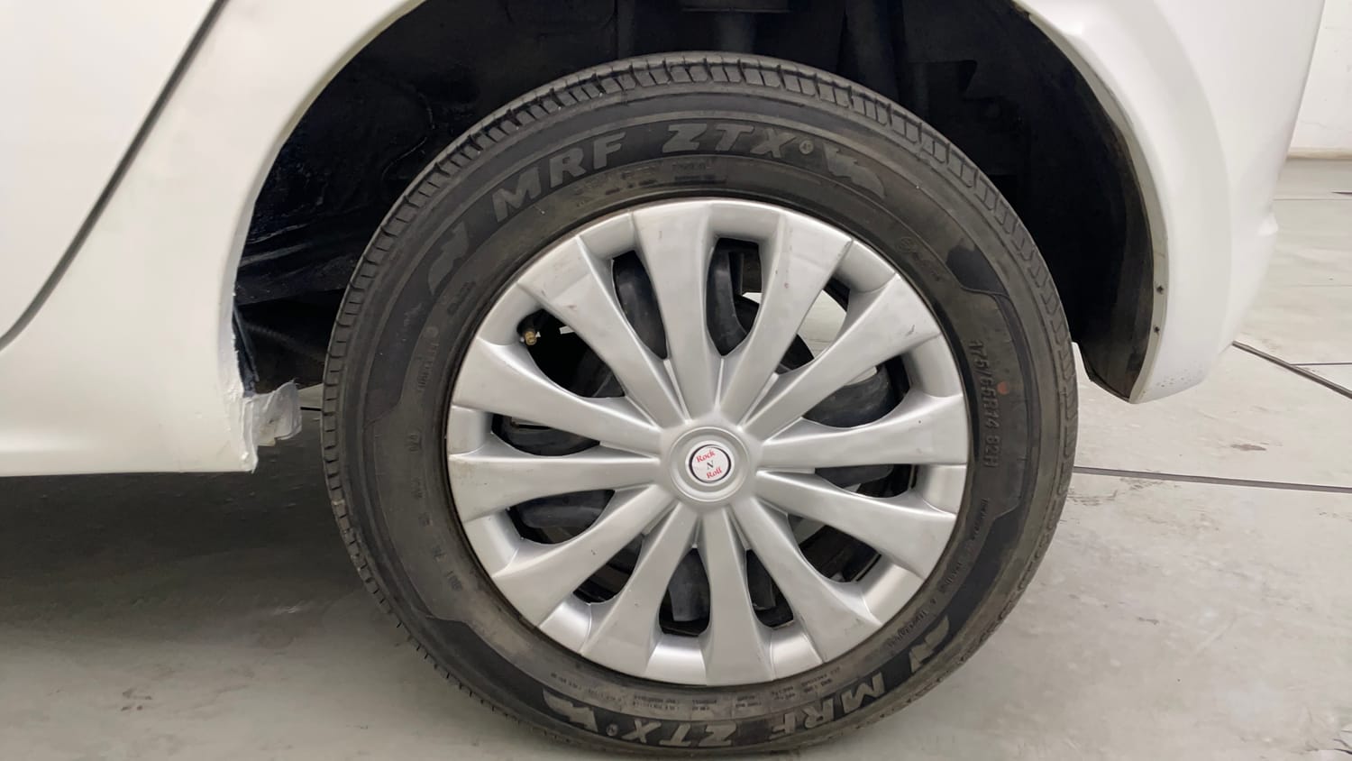 Used 2019 Tata Tiago Revotron XZ Petrol Manual tyres LEFT REAR TYRE RIM VIEW