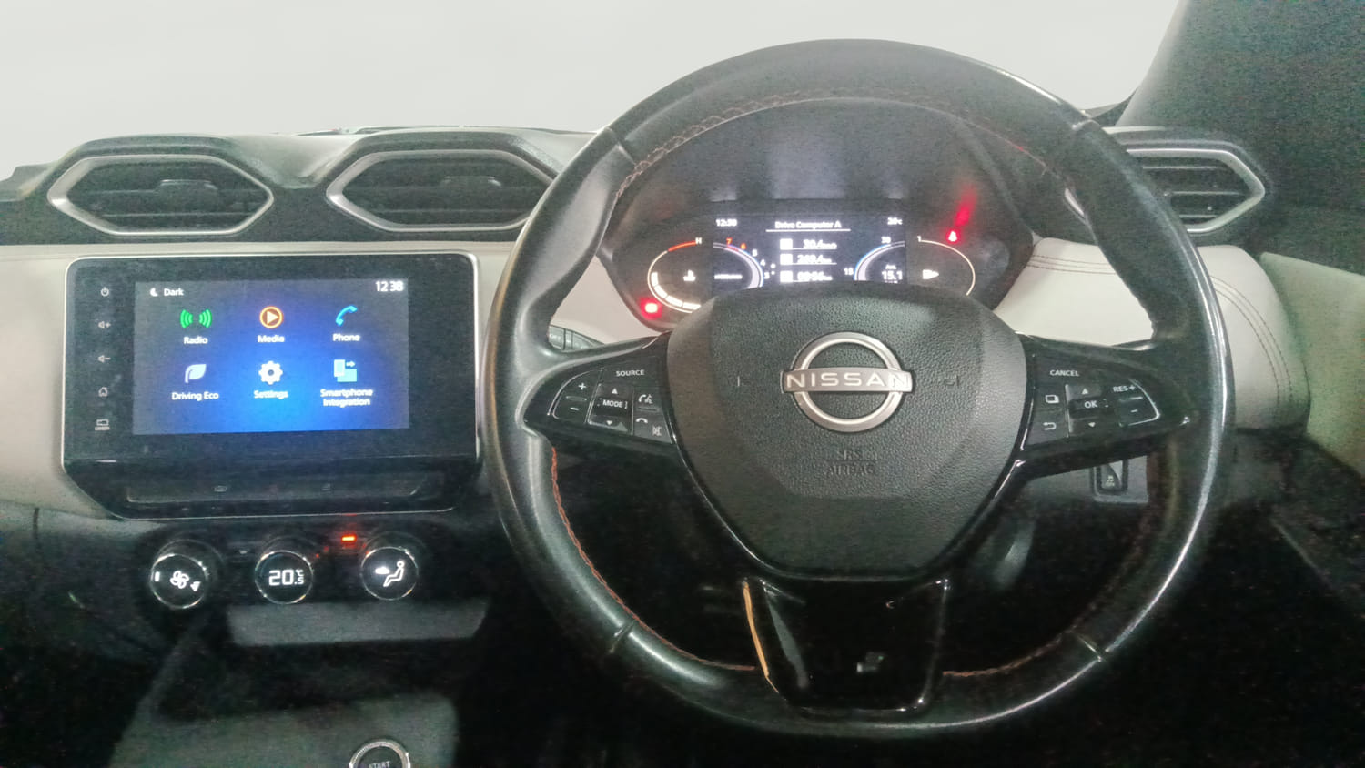 Used 2025 Nissan Magnite Tekna B4D 1.0 Petrol MT Petrol Manual interior STEERING VIEW