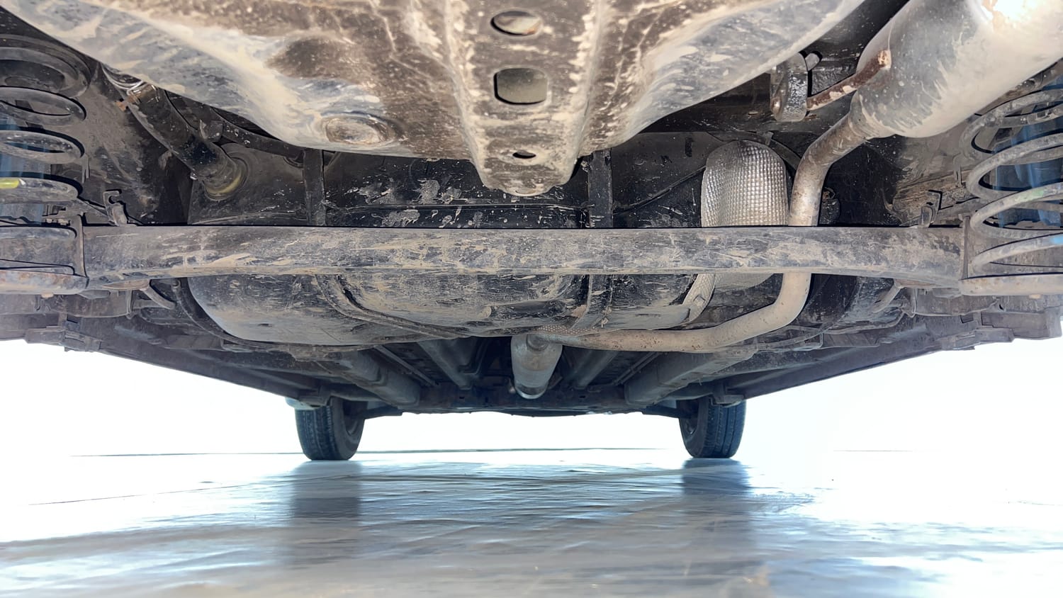 Used 2015 Maruti Suzuki Swift Dzire VXI Petrol Manual extra REAR UNDERBODY VIEW (TAKEN FROM REAR)